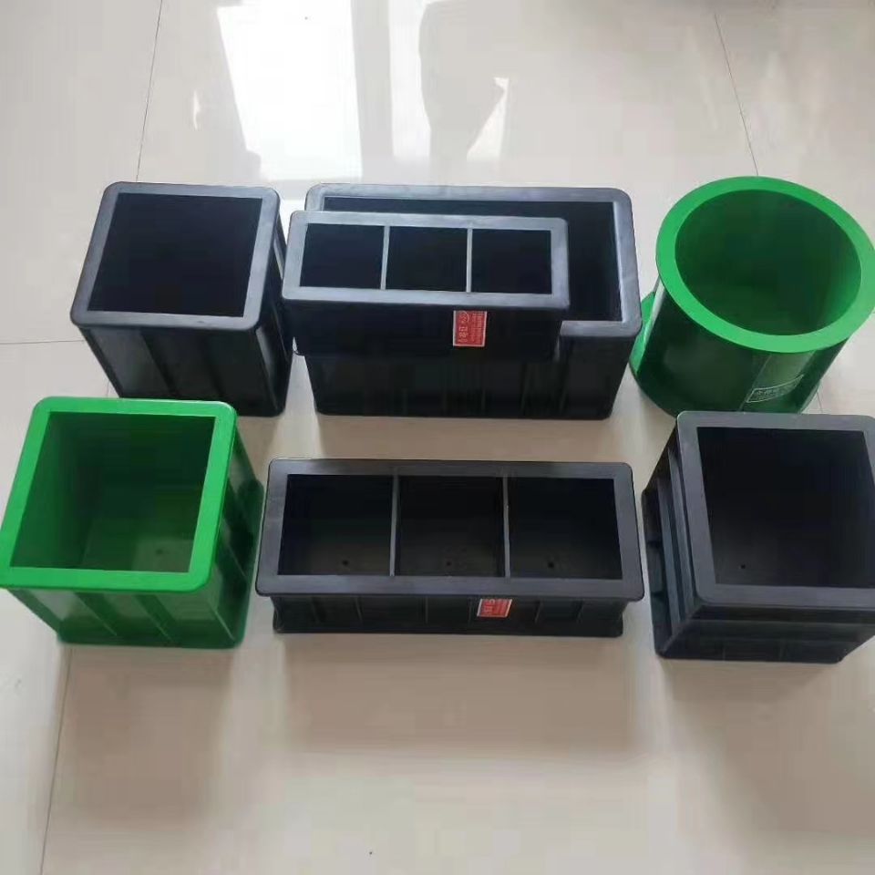 Beton-cube-test-form